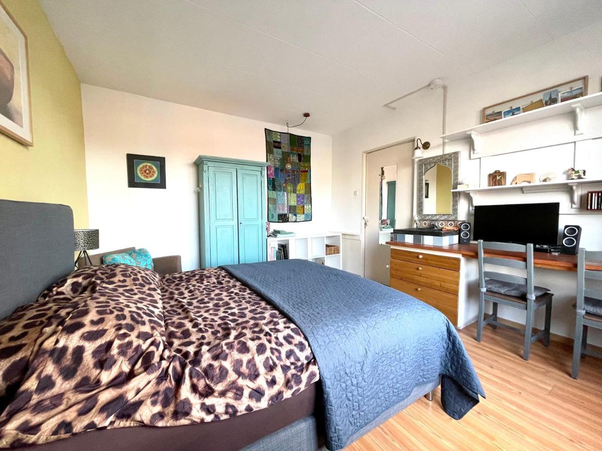 City Room อัลค์มาร์ ภายนอก รูปภาพ